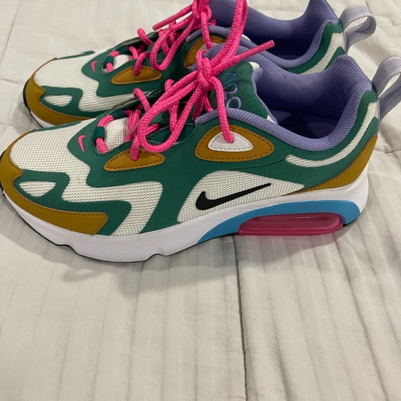 Nike Air 200 - Picture 2 of 5